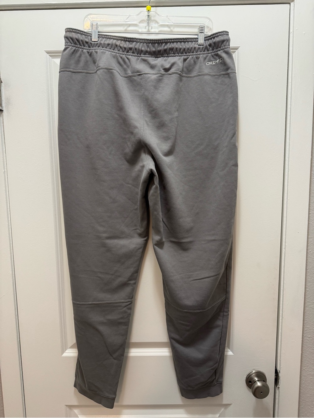 Nike NFL Dri-Fit New England Patriots Gray Performance Sweatpants - Picture 11 of 11
